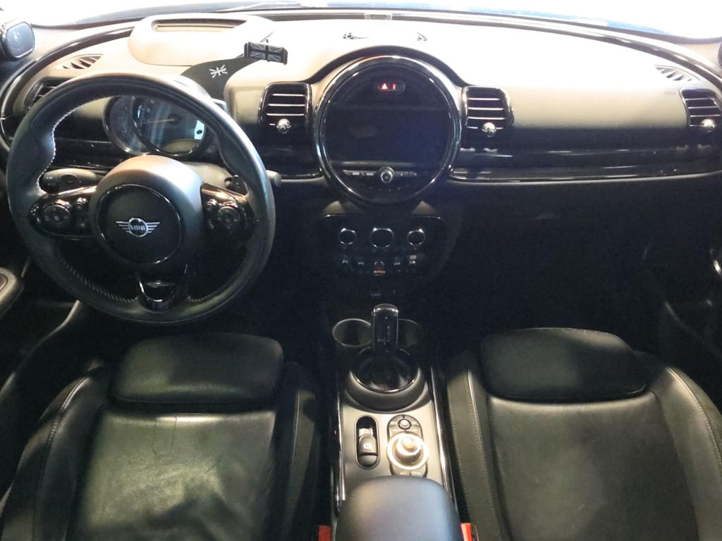 Thumbnail: 2020 MINI Cooper Clubman - 2