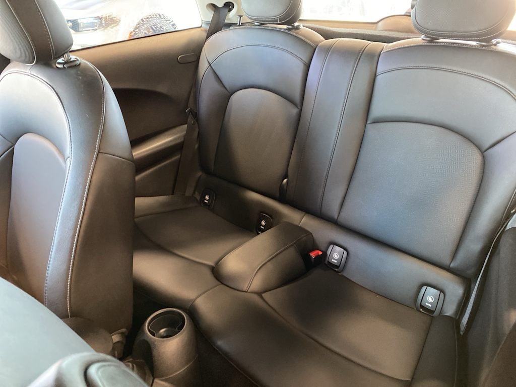 Thumbnail: 2019 MINI Cooper - 11