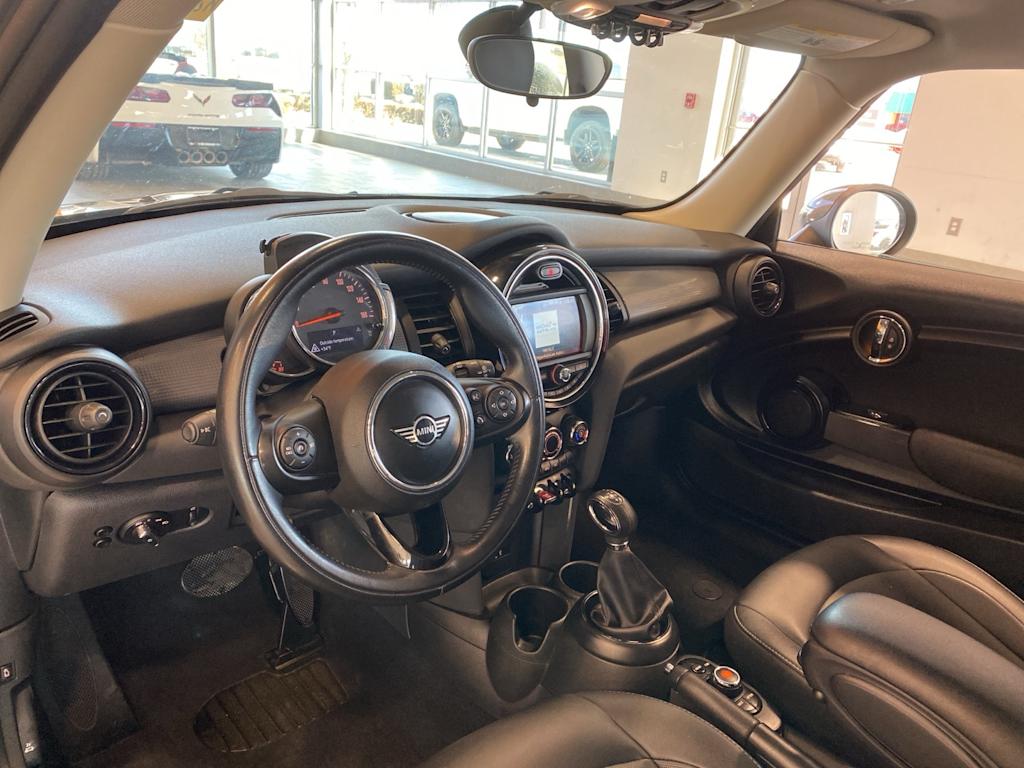 Thumbnail: 2019 MINI Cooper - 2