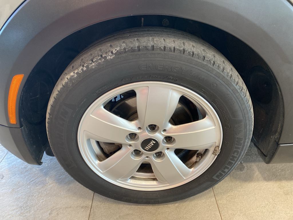 Thumbnail: 2019 MINI Cooper - 8