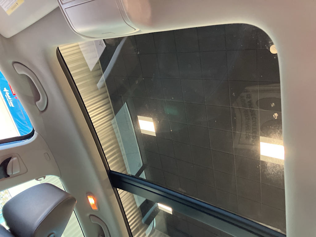 Thumbnail: 2016 Volkswagen Tiguan - 12