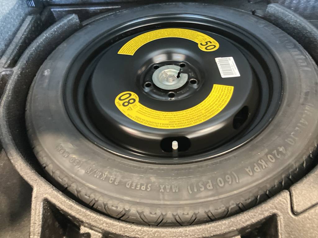 Thumbnail: 2016 Volkswagen Tiguan - 31