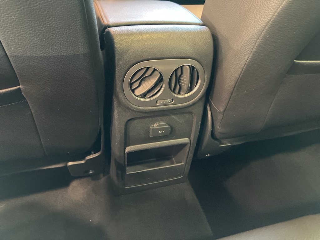 Thumbnail: 2016 Volkswagen Tiguan - 28