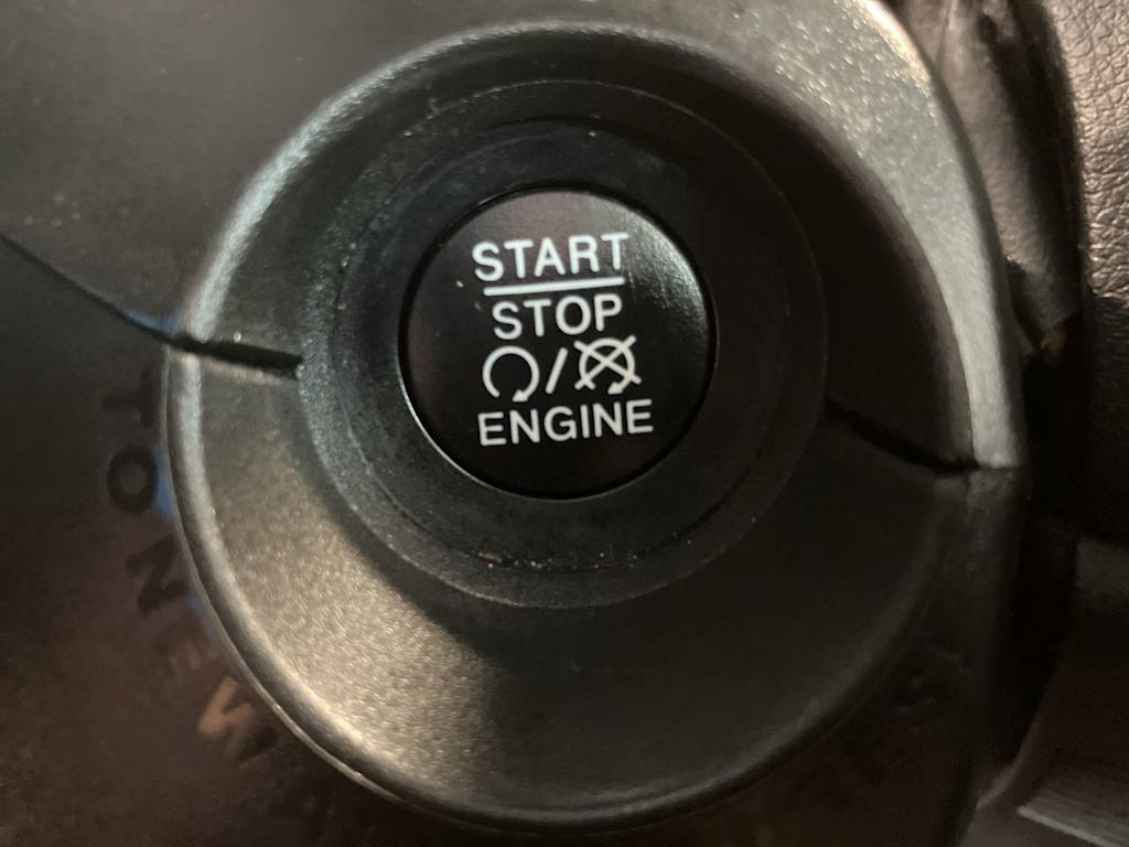 Thumbnail: 2020 Jeep Renegade - 22