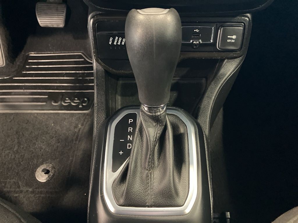 Thumbnail: 2020 Jeep Renegade - 11