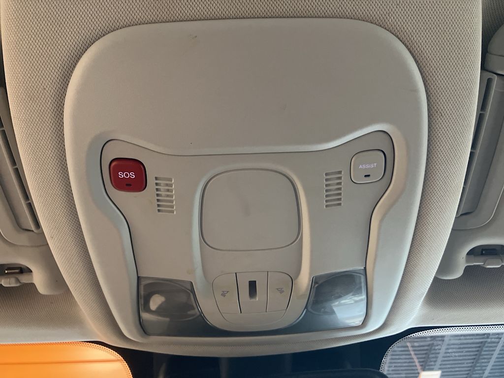 Thumbnail: 2023 Jeep Renegade - 26