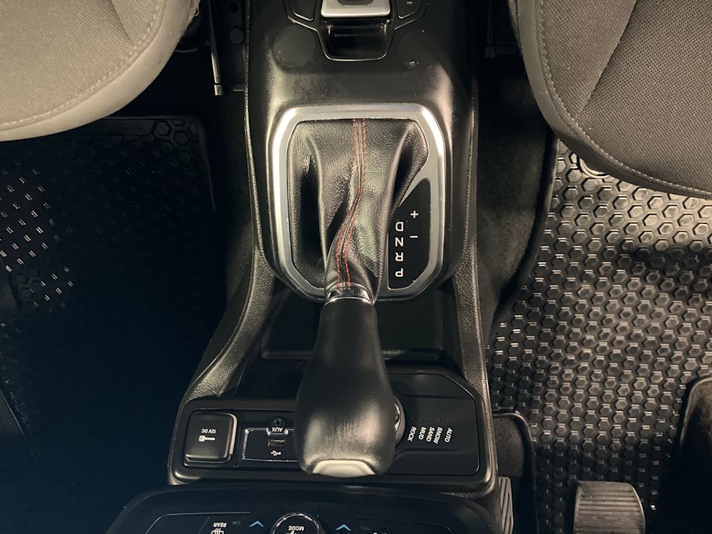 Thumbnail: 2023 Jeep Renegade - 22