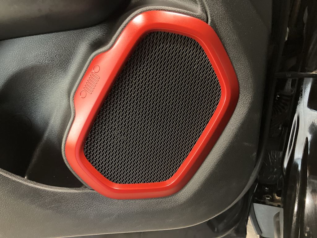 Thumbnail: 2023 Jeep Renegade - 17