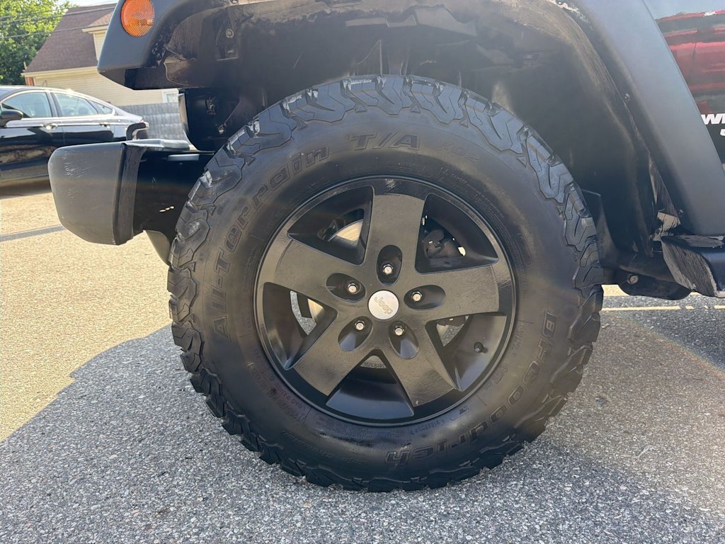 Thumbnail: 2017 Jeep Wrangler - 7