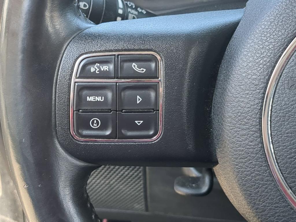 Thumbnail: 2012 Jeep Wrangler - 28