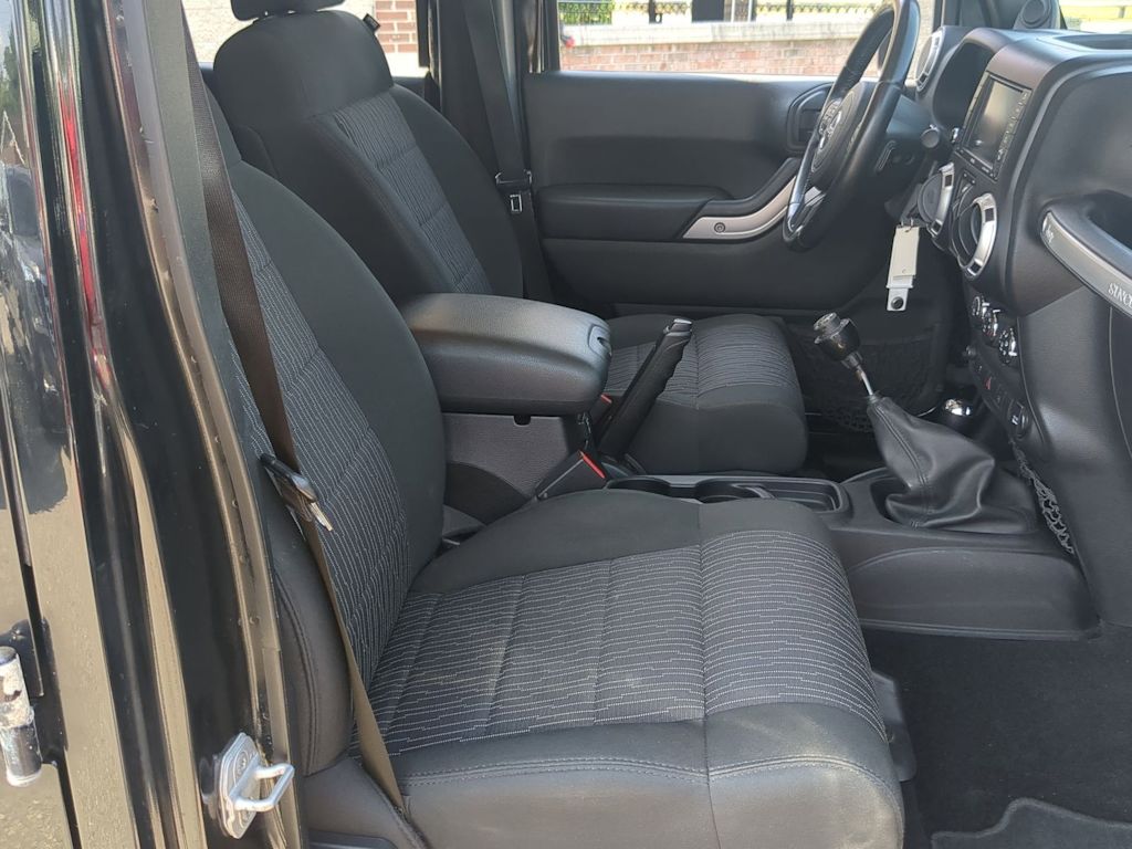 Thumbnail: 2012 Jeep Wrangler - 27