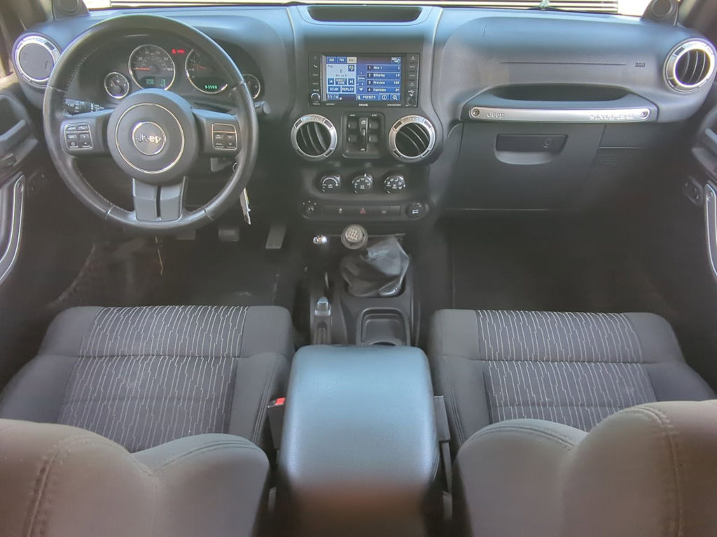 Thumbnail: 2012 Jeep Wrangler - 9