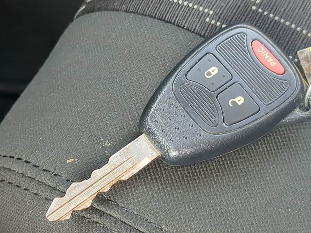 Thumbnail: 2012 Jeep Wrangler - 18