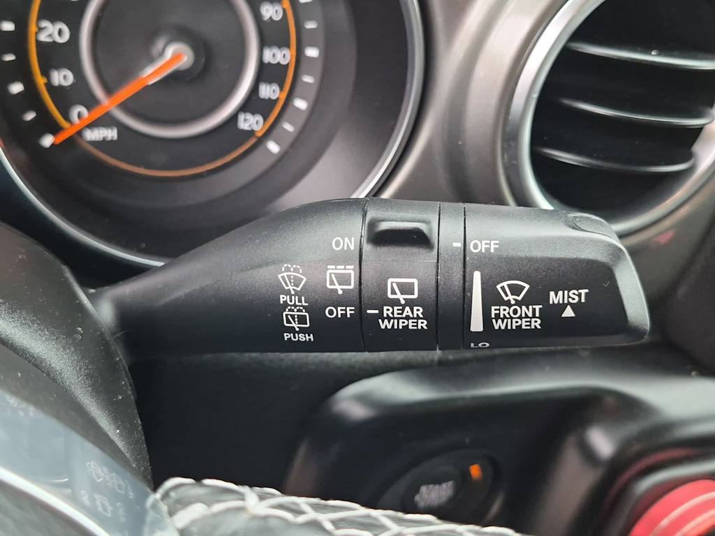 Thumbnail: 2021 Jeep Wrangler - 15