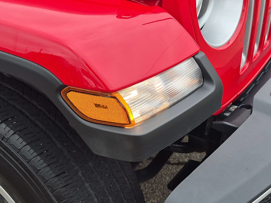 Thumbnail: 2021 Jeep Wrangler - 24