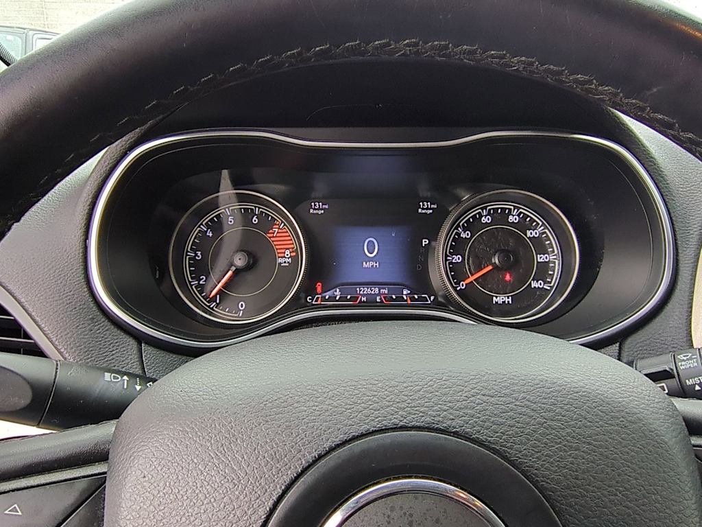 Thumbnail: 2020 Jeep Cherokee - 43