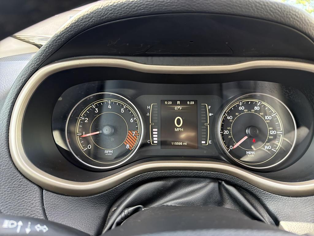 Thumbnail: 2014 Jeep Cherokee - 16