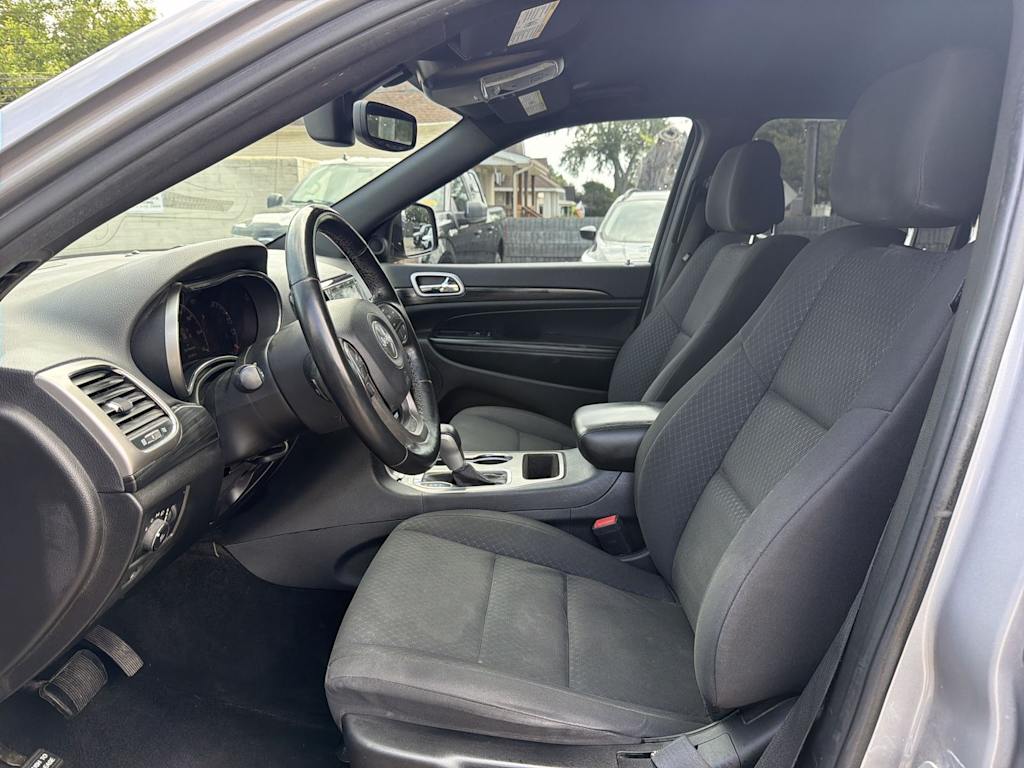 Thumbnail: 2019 Jeep Grand Cherokee - 11