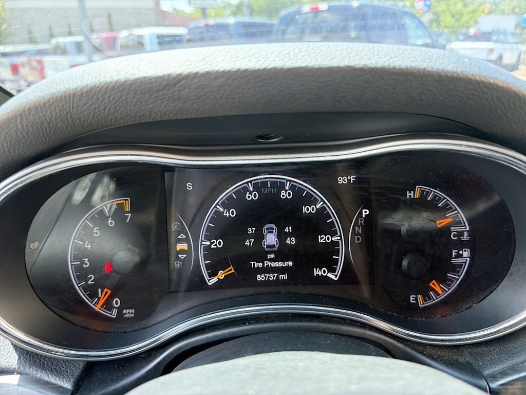 Thumbnail: 2019 Jeep Grand Cherokee - 35