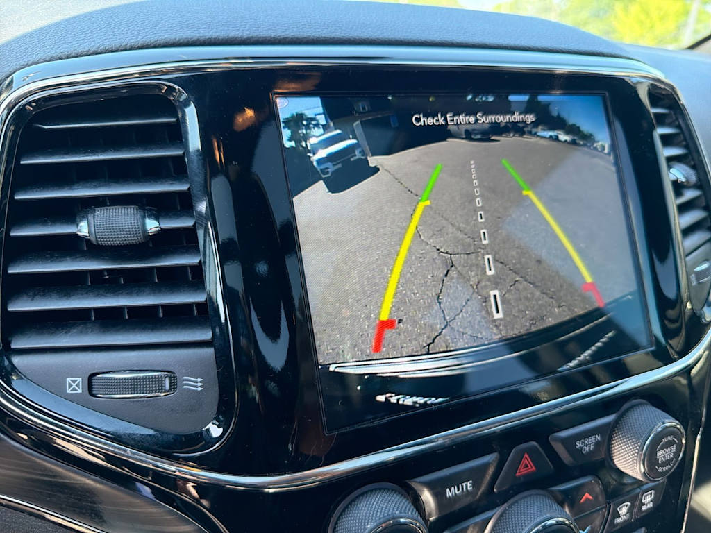 Thumbnail: 2020 Jeep Grand Cherokee - 31