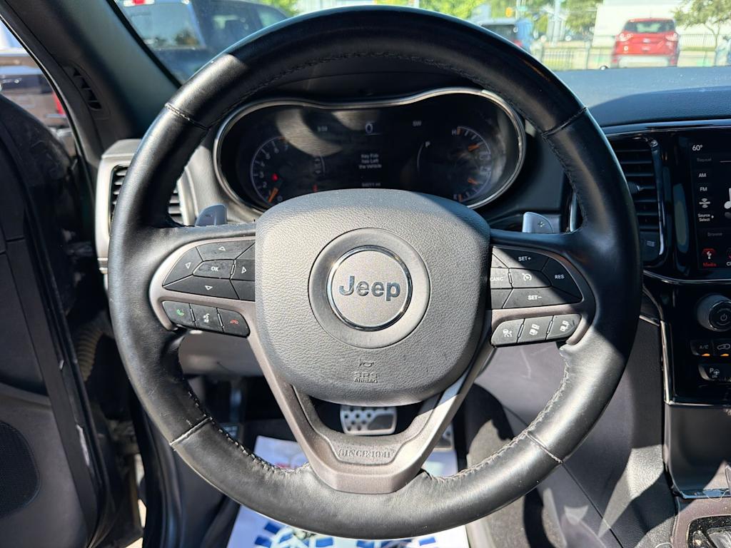 Thumbnail: 2020 Jeep Grand Cherokee - 9