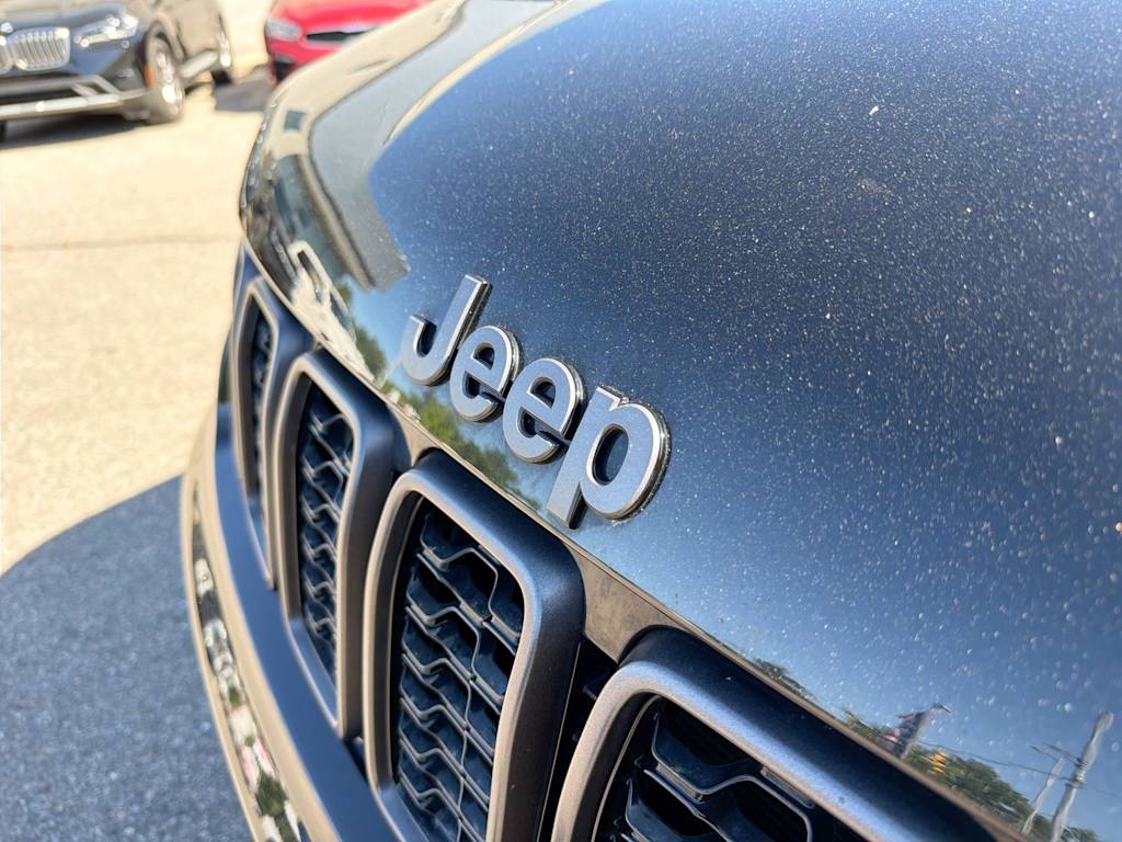Thumbnail: 2020 Jeep Grand Cherokee - 7