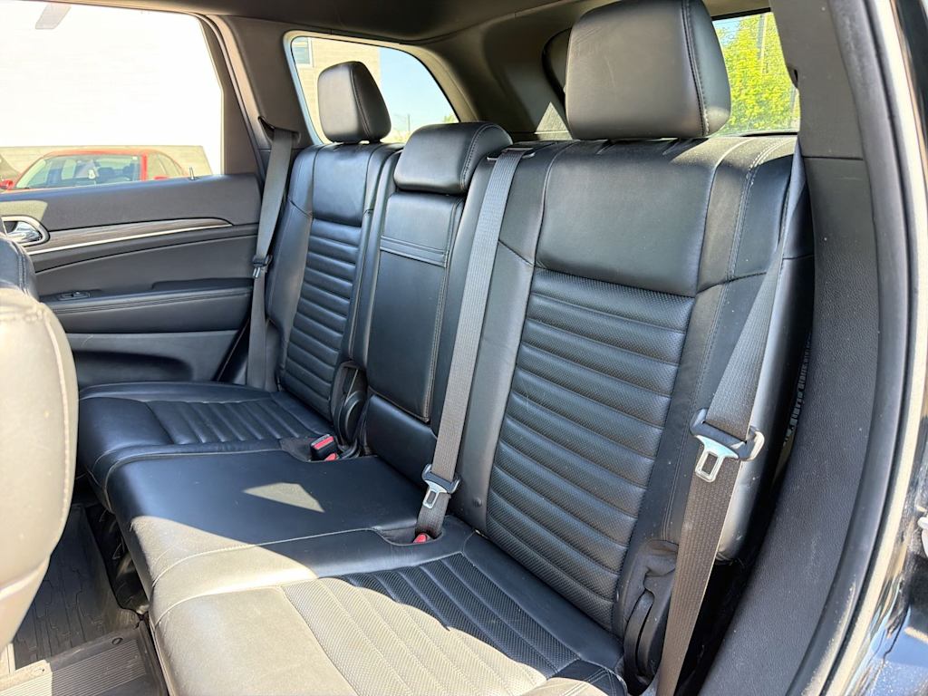 Thumbnail: 2020 Jeep Grand Cherokee - 25