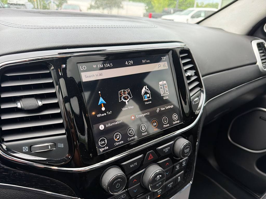 Thumbnail: 2020 Jeep Grand Cherokee - 32