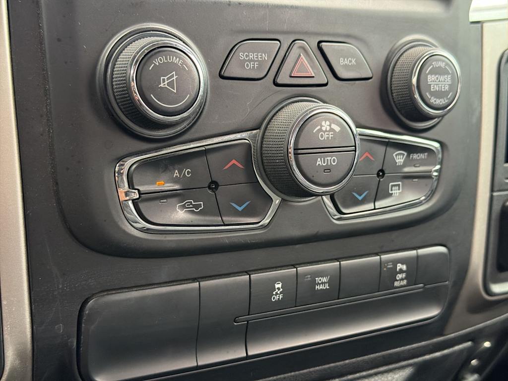 Thumbnail: 2020 RAM 1500 - 31