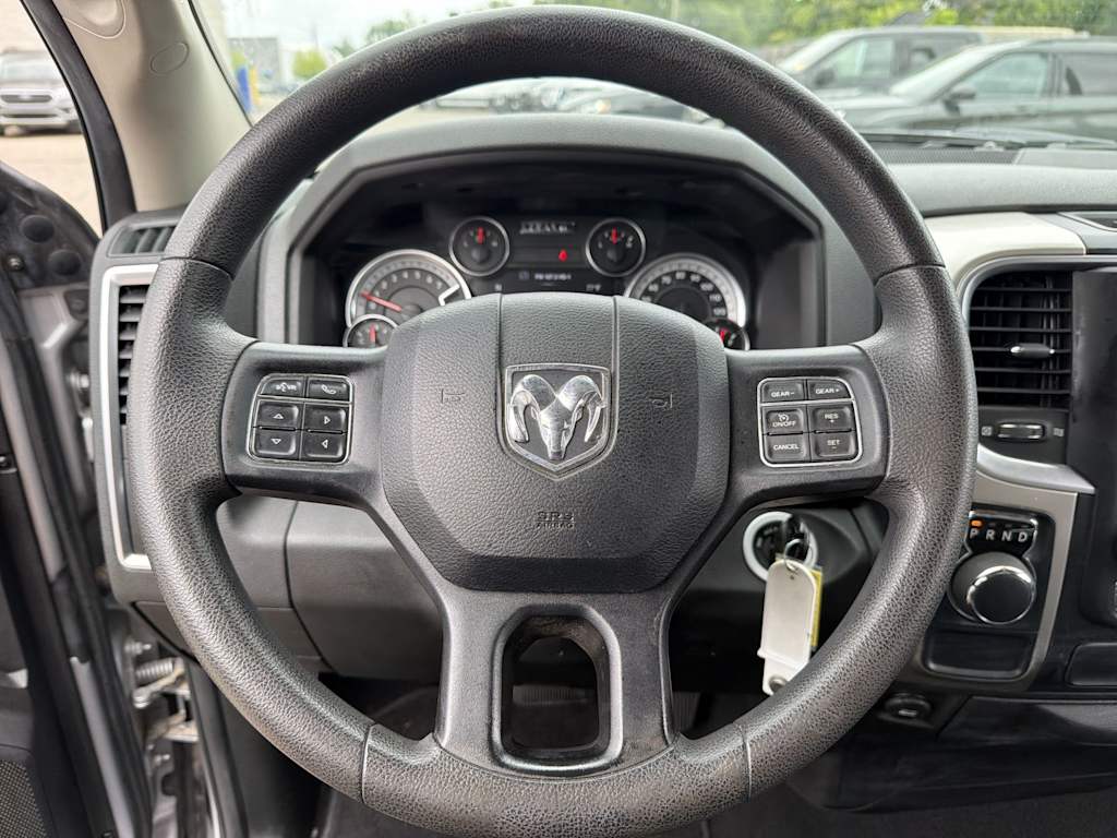 Thumbnail: 2020 RAM 1500 - 10