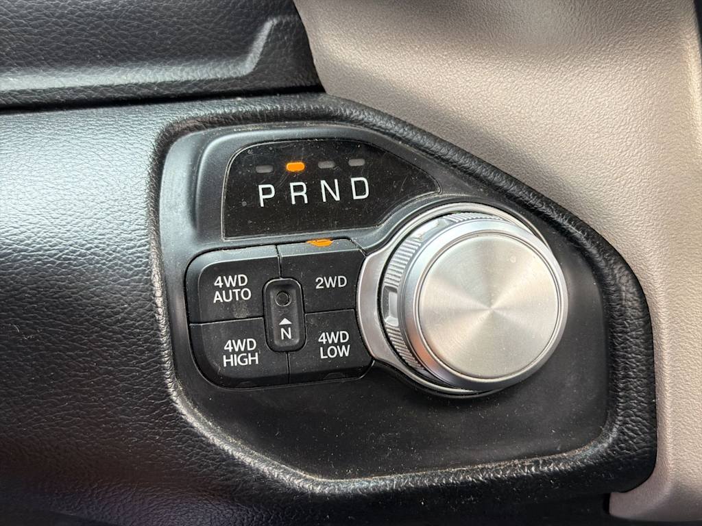 Thumbnail: 2021 RAM 1500 - 33