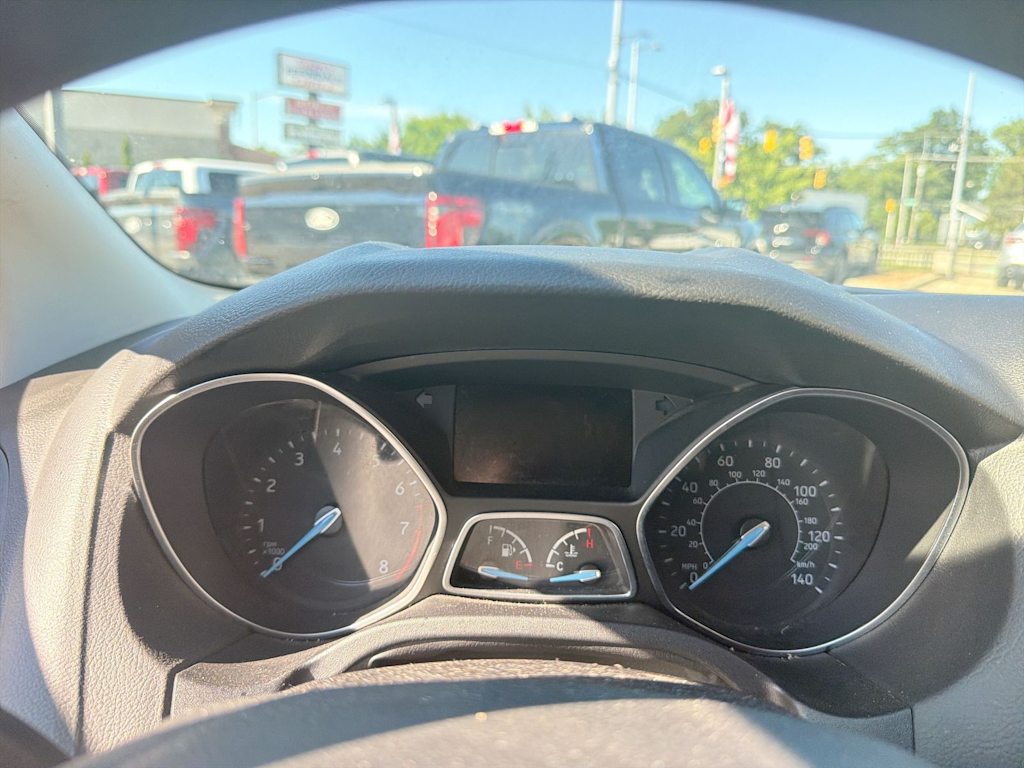 Thumbnail: 2018 Ford Focus - 15
