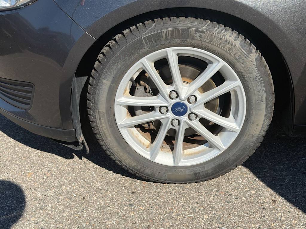 Thumbnail: 2018 Ford Focus - 8