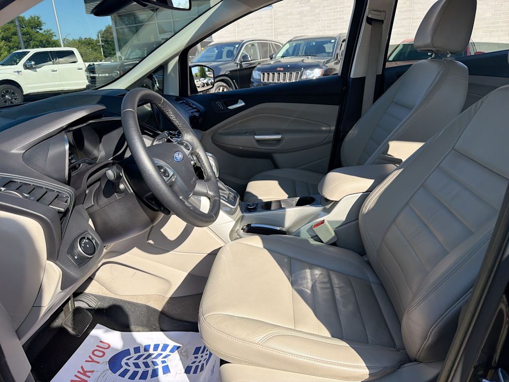 Thumbnail: 2016 Ford C-Max - 10