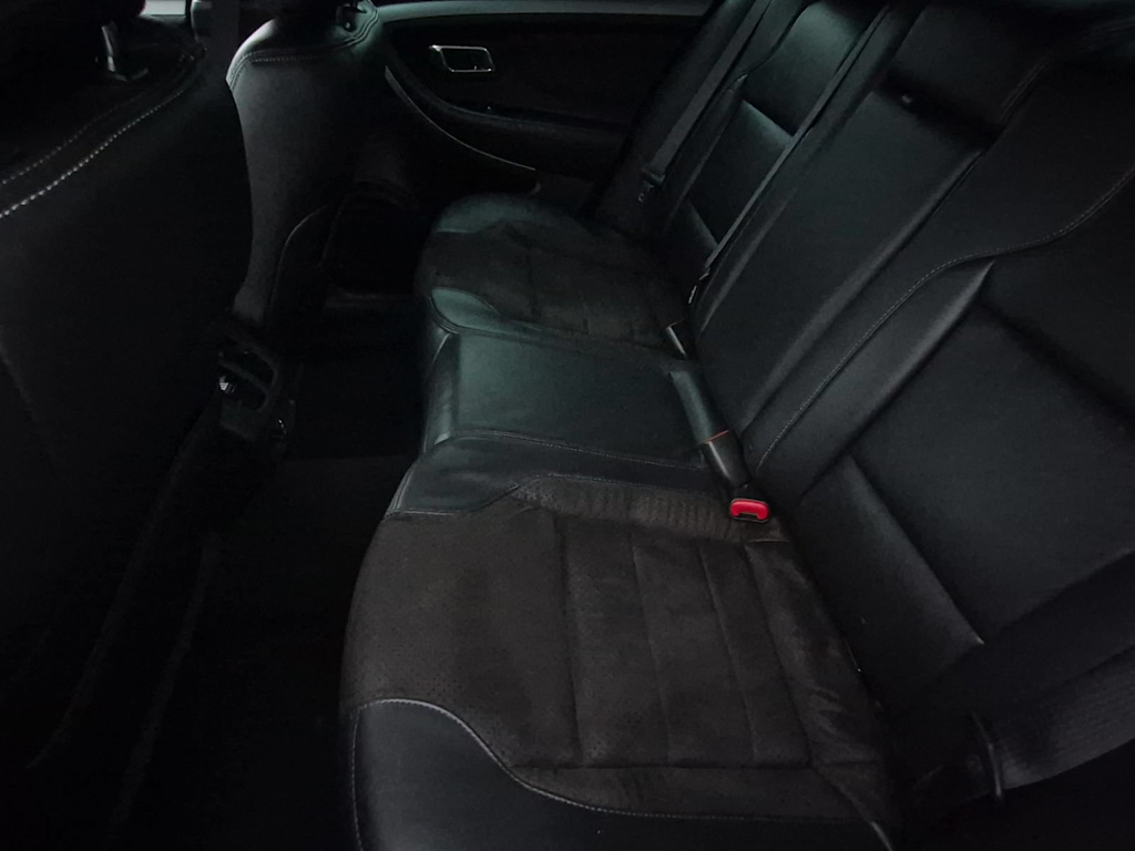 Thumbnail: 2016 Ford Taurus - 25