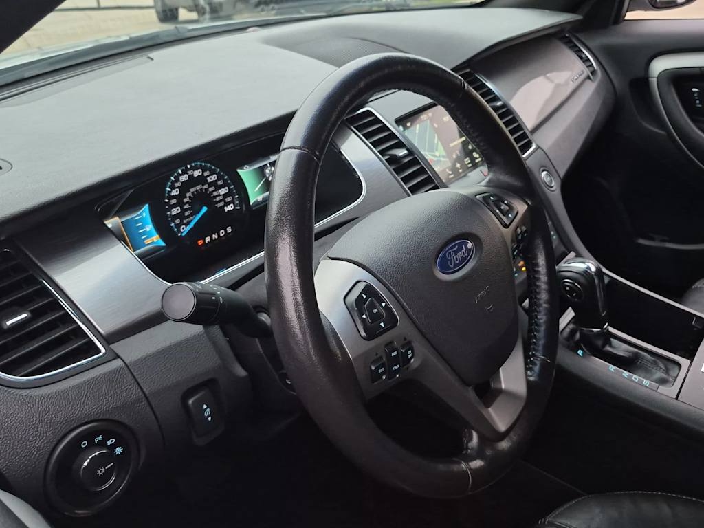 Thumbnail: 2016 Ford Taurus - 2