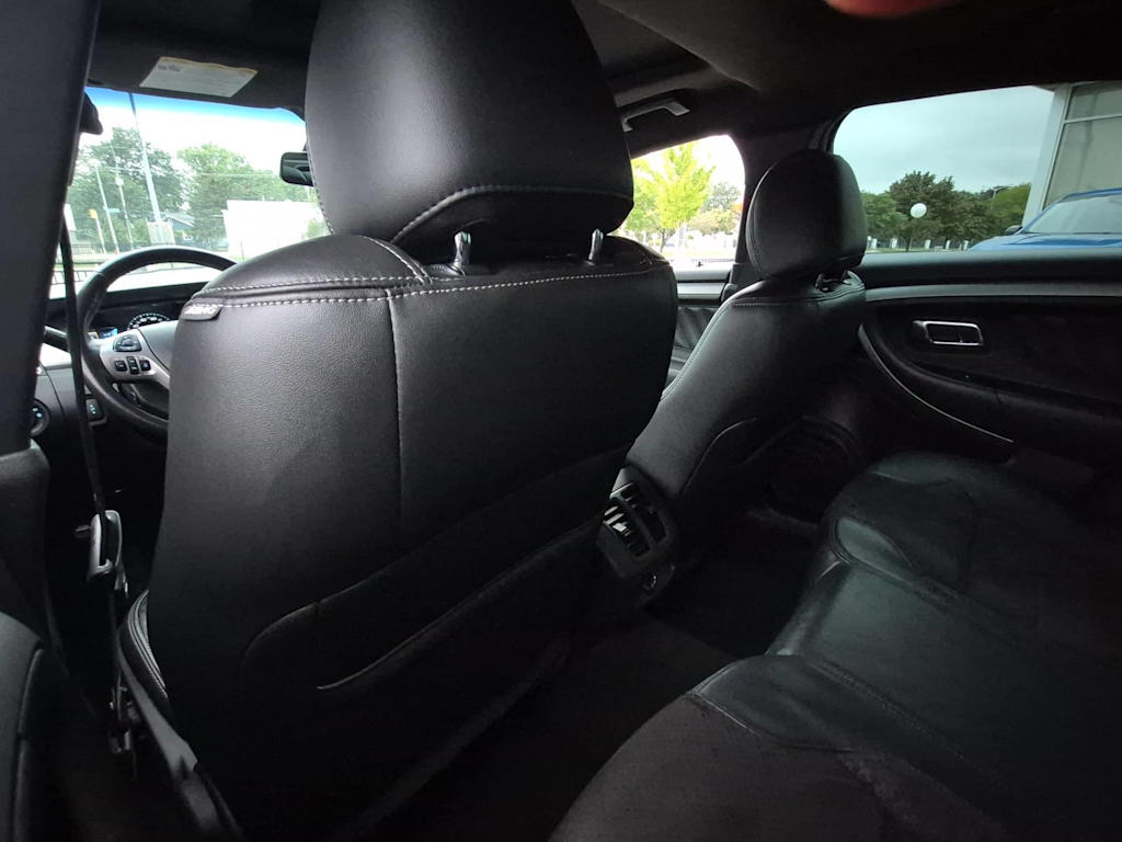 Thumbnail: 2016 Ford Taurus - 11