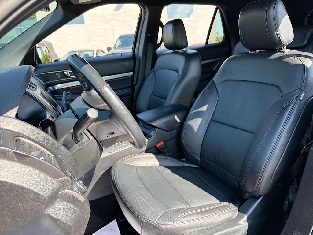 Thumbnail: 2018 Ford Explorer - 11