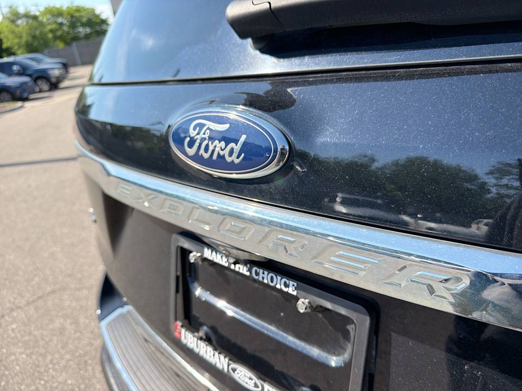 Thumbnail: 2018 Ford Explorer - 23