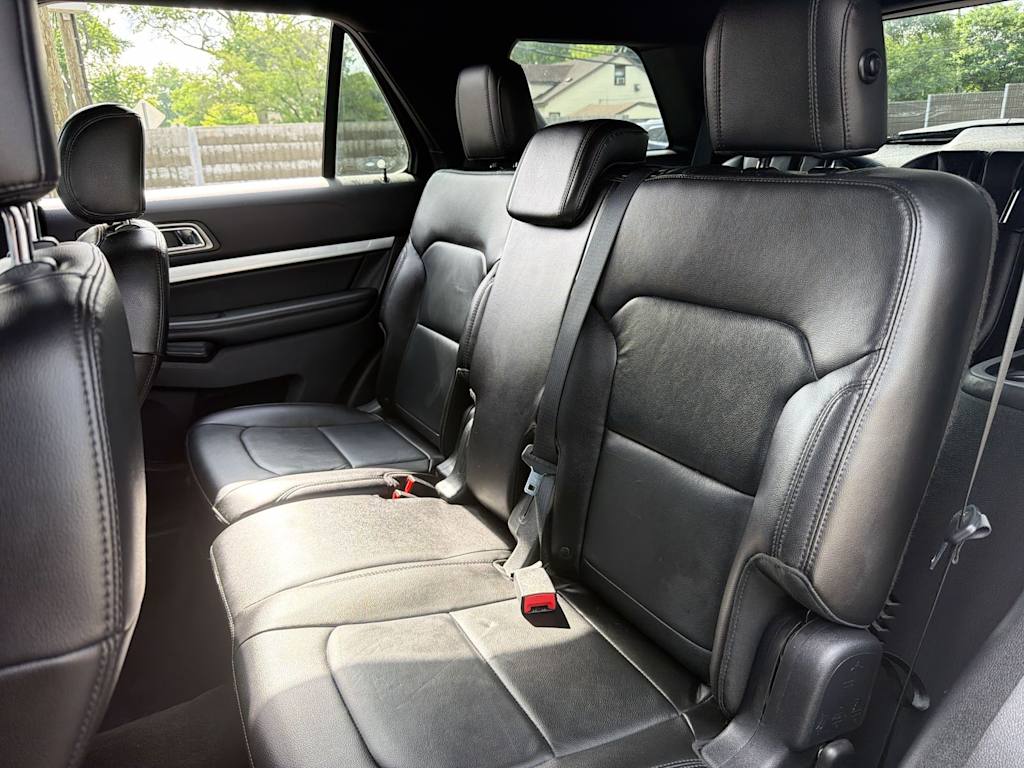 Thumbnail: 2017 Ford Explorer - 26