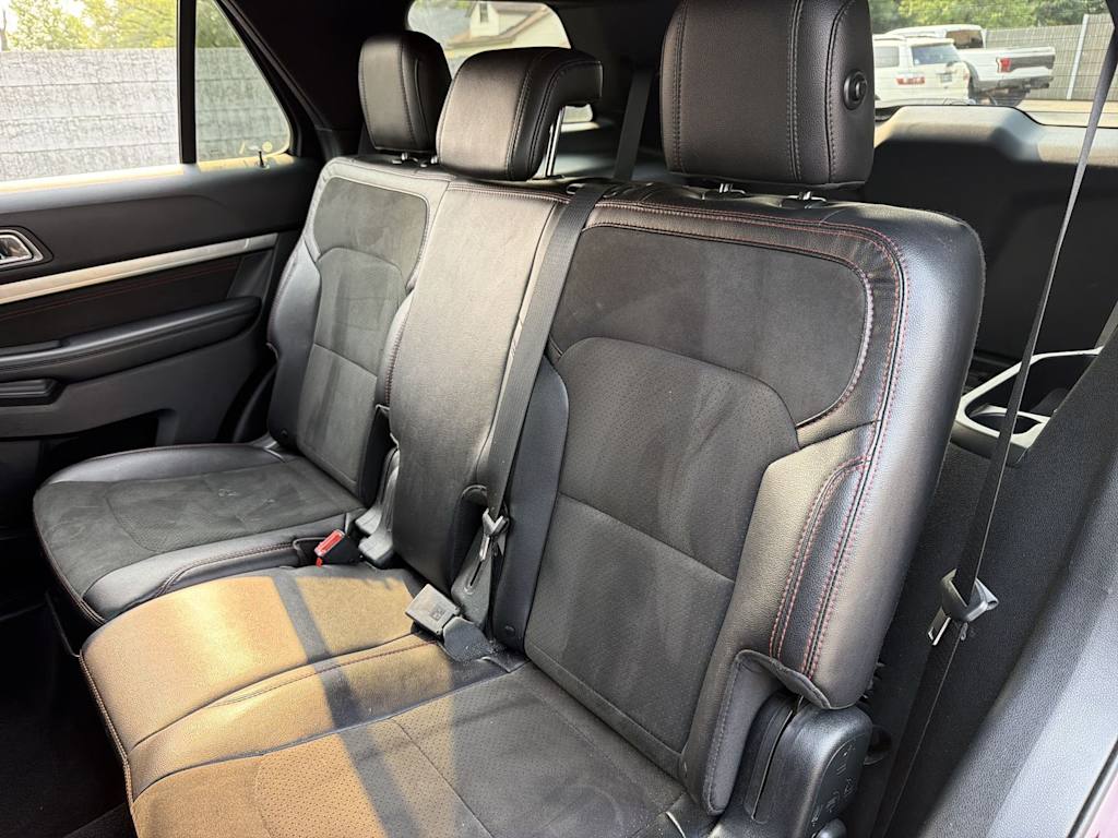 Thumbnail: 2019 Ford Explorer - 24