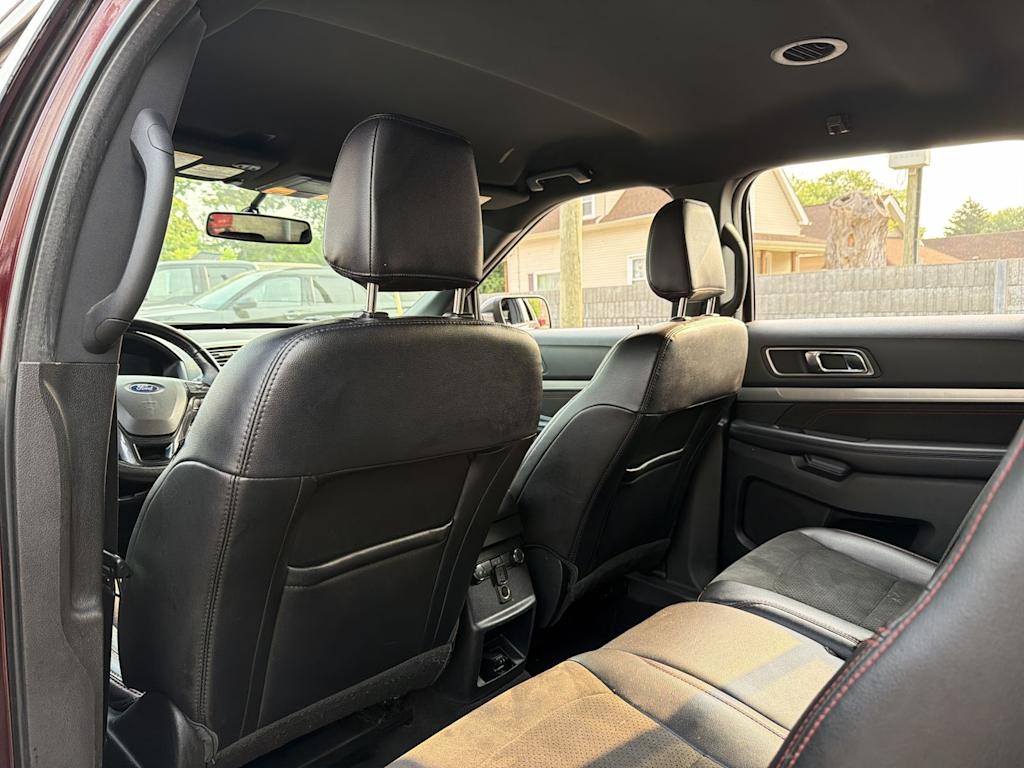 Thumbnail: 2019 Ford Explorer - 12