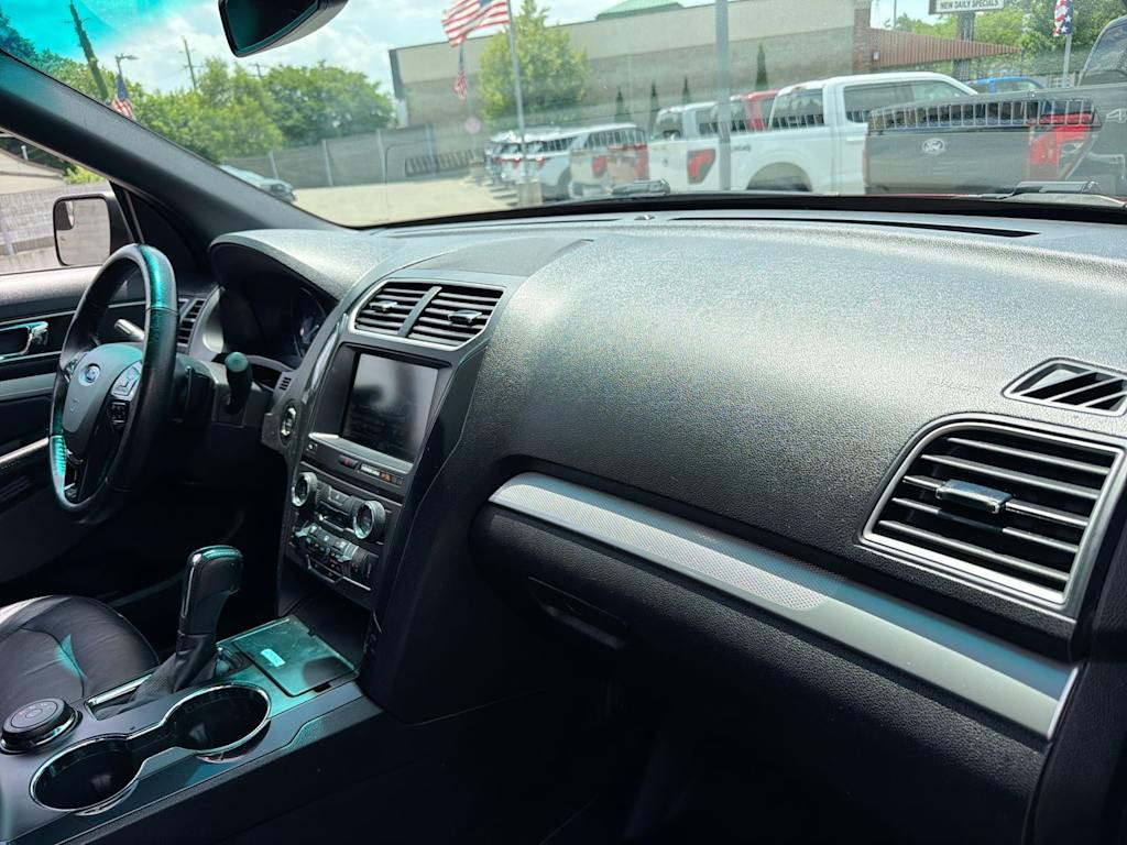 Thumbnail: 2016 Ford Explorer - 2