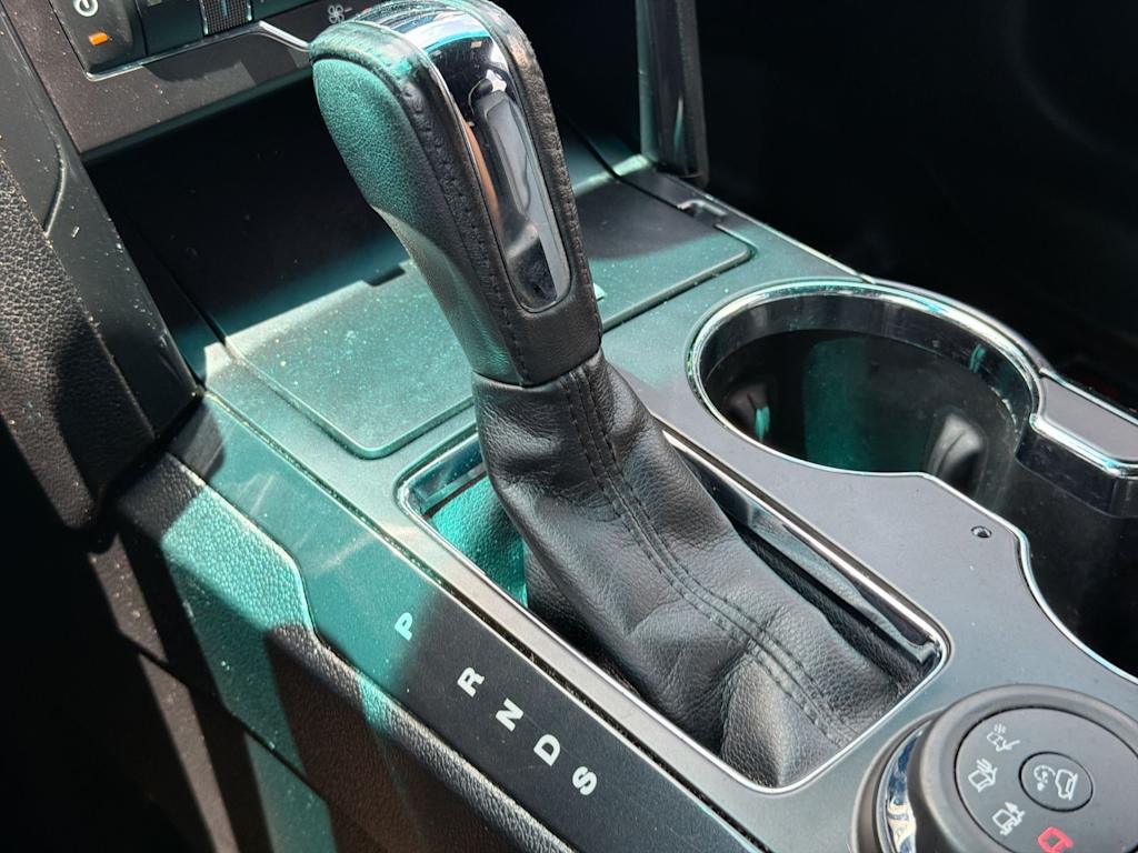 Thumbnail: 2016 Ford Explorer - 33