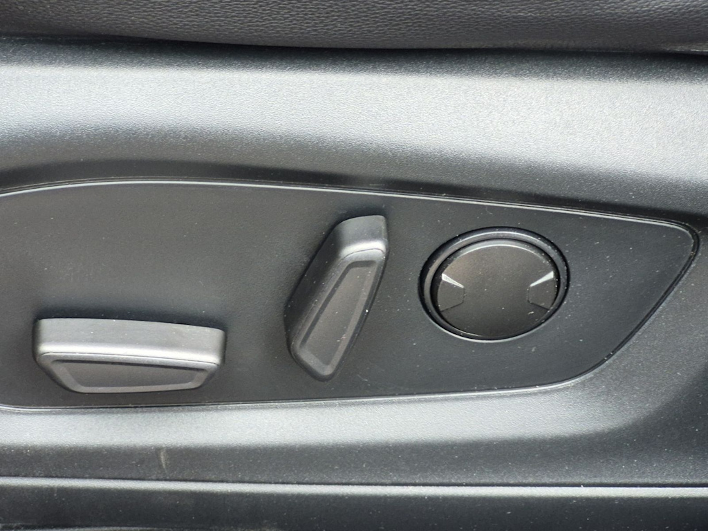 Thumbnail: 2023 Ford Explorer - 23