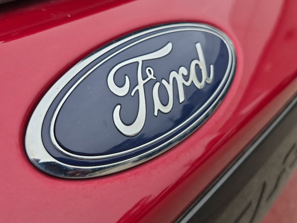 Thumbnail: 2023 Ford Explorer - 22