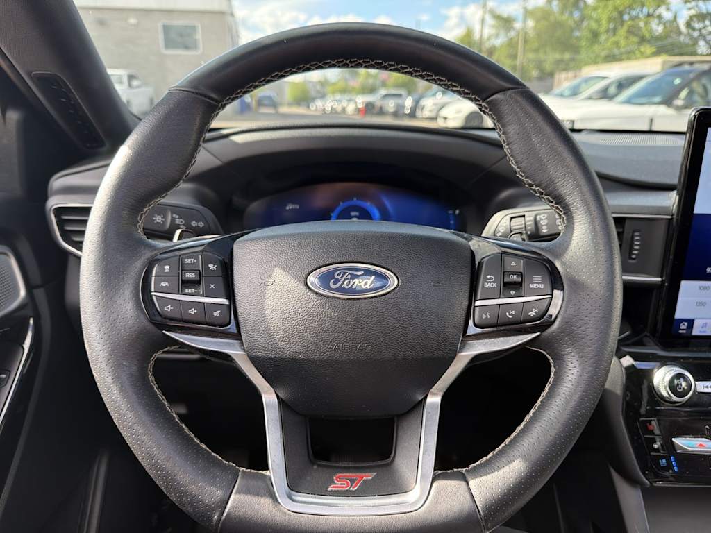 Thumbnail: 2024 Ford Explorer - 10