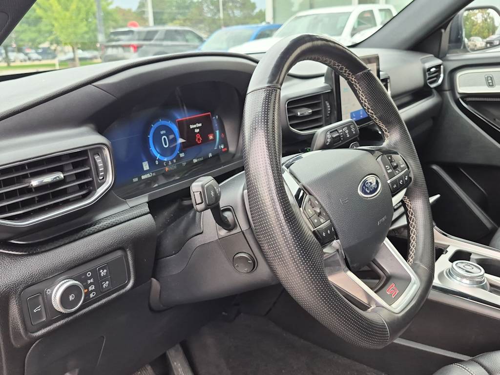 Thumbnail: 2021 Ford Explorer - 2