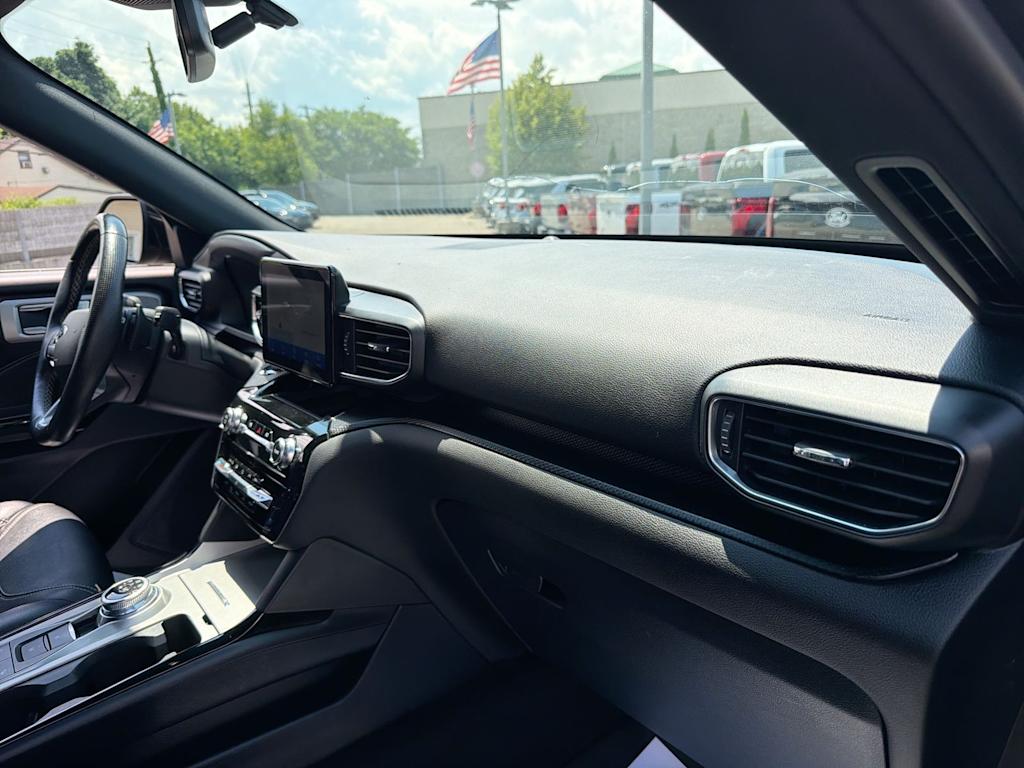 Thumbnail: 2021 Ford Explorer - 2