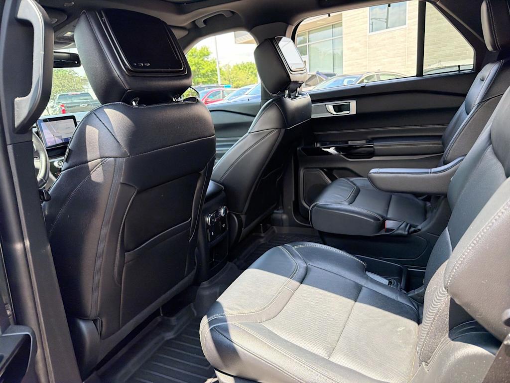 Thumbnail: 2021 Ford Explorer - 12